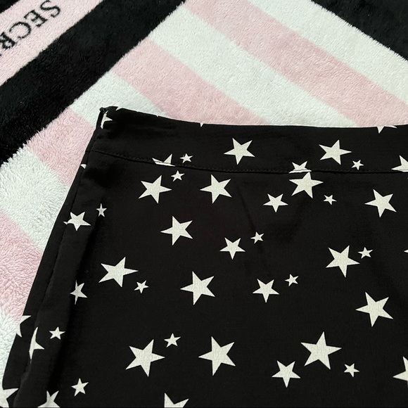 Star Ruffle Skirt - Picture 10 of 13